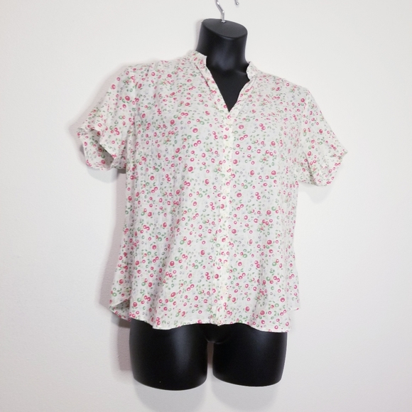 Columbia Tops - Columbia abstract floral print button up top
